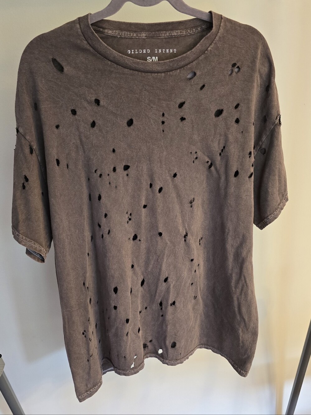 Gilded Intent from Buckle Gray Distressed Holes Crew Neck T-Shirt Tee Size S/M